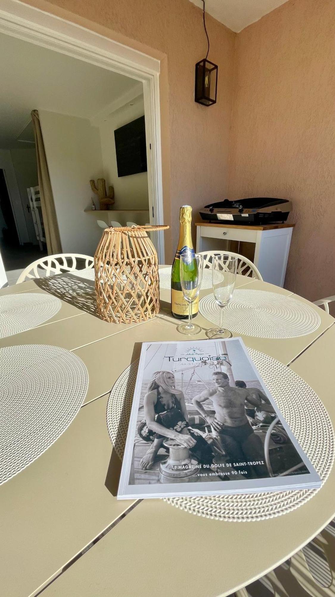 Appartement Proche St Tropez Refait A Neuf Bord De Et Piscine *